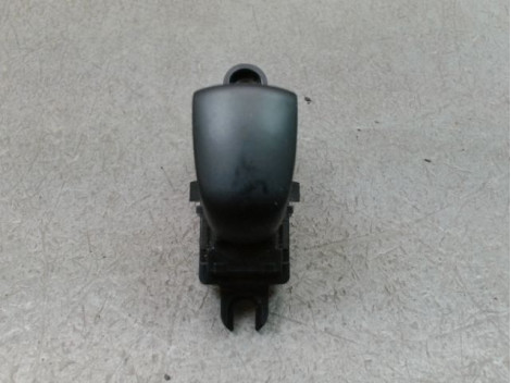 COMMANDE LEVE-GLACE PORTE ARG NISSAN QASHQAI BREAK II Phase 1 2014-...