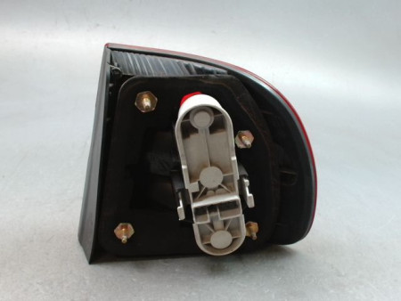 FEU ARRIERE GAUCHE  VOLVO V40 BREAK I Phase 2 2000-2003