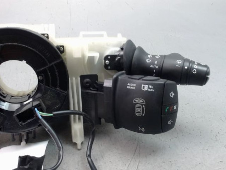 BLOC COMMODOS RENAULT MEGANE III Phase 1 2008-2012