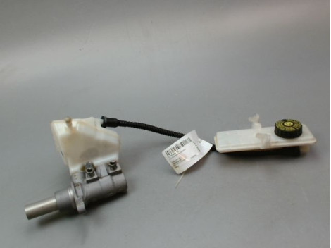 MAITRE CYLINDRE CITROEN C4 PICASSO 007-