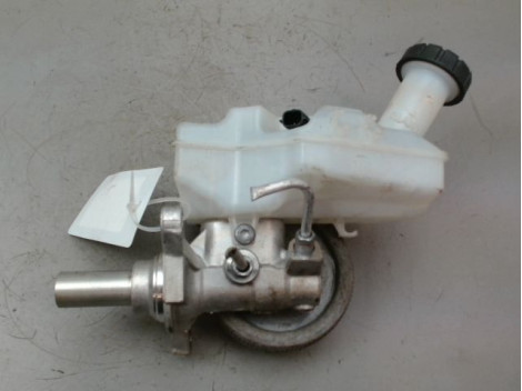MAITRE CYLINDRE DACIA SANDERO 2008-