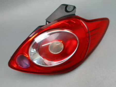 FEU ARRIERE DROIT FORD KA II 2008-...