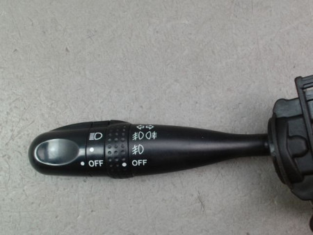 COMMANDE ECLAIRAGE TOYOTA YARIS I Phase 2 2003-2005