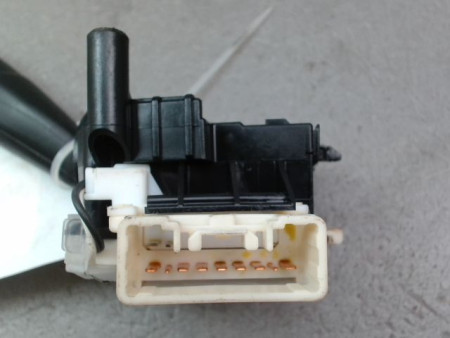 COMMANDE ECLAIRAGE SUZUKI SWIFT