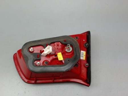 FEU ARRIERE INTERIEUR GAUCHE KIA SPORTAGE BREAK III PHASE 1 2010-2014