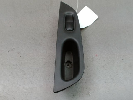 COMMANDE LEVE-GLACE PORTE ARG NISSAN X - TRAIL 2004-