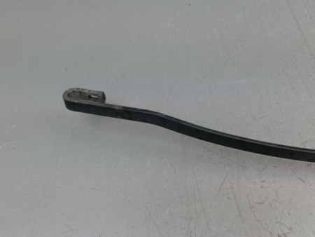BRAS ESSUIE-GLACE AVANT DROIT TOYOTA YARIS II Phase 2 2009-2011