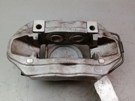 ETRIER DE FREIN AVANT GAUCHE RENAULT MEGANE COUPE III Phase 3 2013-...