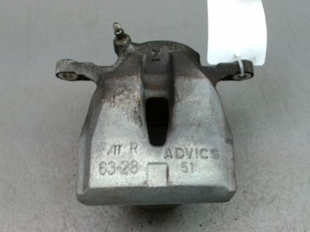ETRIER DE FREIN AVANT DROIT TOYOTA AURIS 2010-