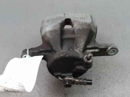 ETRIER DE FREIN AVANT DROIT TOYOTA AURIS 2010-