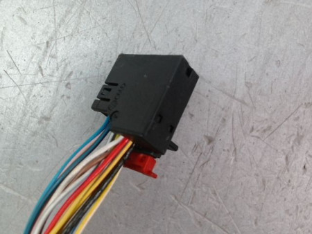 RETROVISEUR EXTERIEUR ELECTRIQUE DROIT AUDI A1