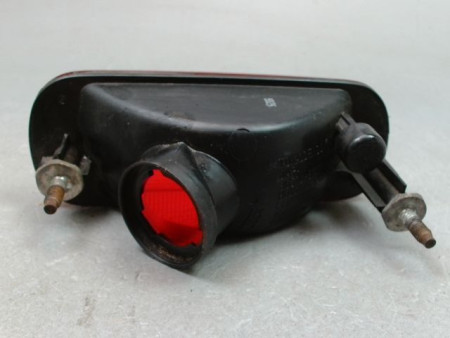 FEU BROUILLARD CENTRAL ARRIERE SUZUKI SWIFT