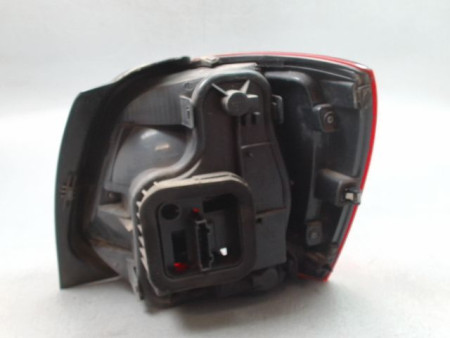 FEU ARRIERE GAUCHE  VOLKSWAGEN POLO V Phase 1 (6R) 2009-...