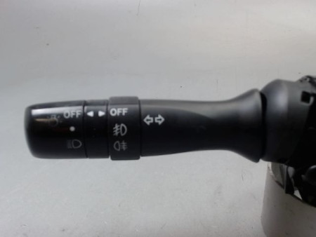 COMMANDE ECLAIRAGE TOYOTA PRIUS 2004-