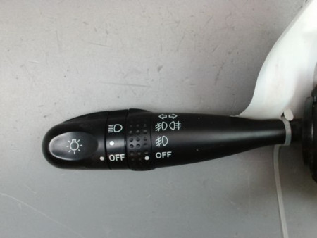 COMMANDE ECLAIRAGE TOYOTA COROLLA X PHASE 1 2002-2004