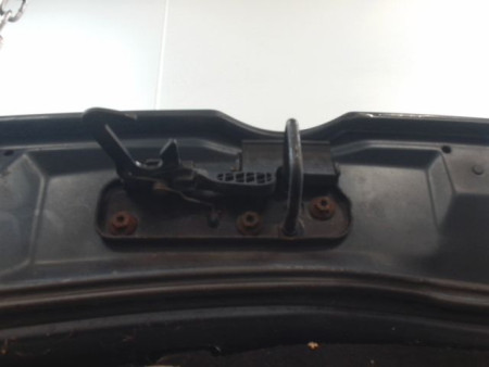 CAPOT VOLKSWAGEN JETTA 2005-