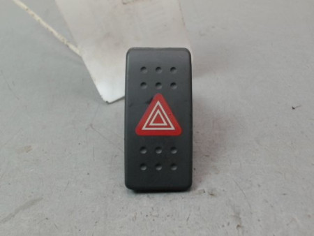 BOUTON DE WARNING SUZUKI SWIFT III 2005-2011