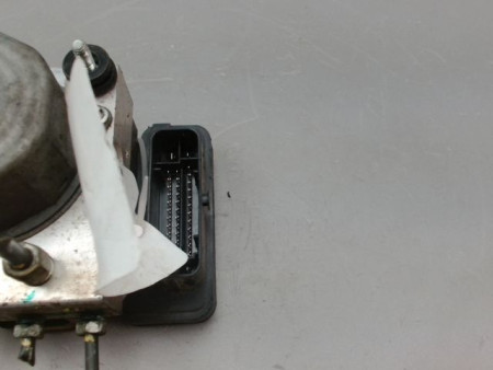 UNITE HYDRAULIQUE ABS NISSAN MICRA 2009-
