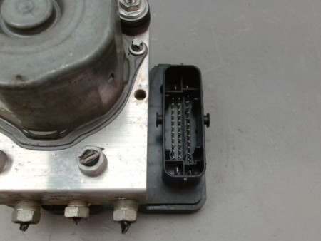 UNITE HYDRAULIQUE ABS OPEL CORSA 2010-