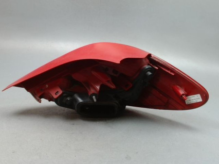 FEU ARRIERE GAUCHE  PEUGEOT 207 2006-2013