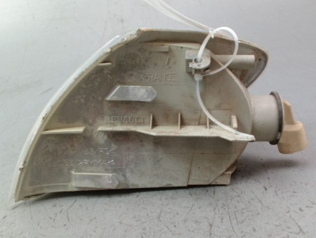 CLIGNOTANT DROIT RENAULT MEGANE I Phase 1 1995-1999