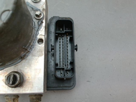 UNITE HYDRAULIQUE ABS VOLKSWAGEN POLO V Phase 1 (6R) 2009-...