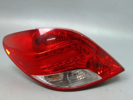 FEU ARRIERE GAUCHE  PEUGEOT 207 2006-2013