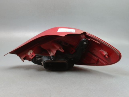 FEU ARRIERE GAUCHE  PEUGEOT 207 2006-2013