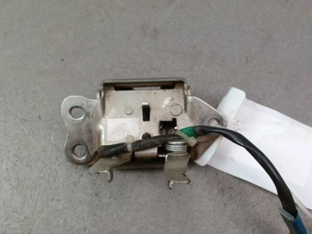 SERRURE HAYON  TOYOTA YARIS I Phase 2 2003-2005