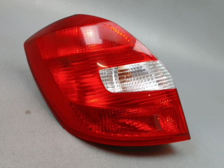 FEU ARRIERE GAUCHE  SKODA FABIA II Phase 1 (54) 2007-2010
