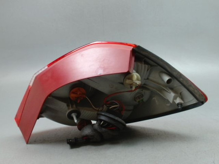 FEU ARRIERE GAUCHE  SKODA FABIA II Phase 1 (54) 2007-2010