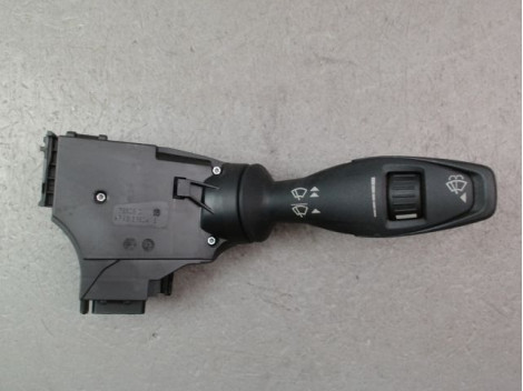 COMMANDE ESSUIE GLACE FORD FIESTA VI PHASE 1 2008-...