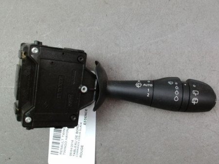 COMMANDE ESSUIE GLACE RENAULT TWINGO III 2014-...