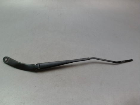 BRAS ESSUIE-GLACE AVANT GAUCHE RENAULT CAPTUR Phase 1 2013-...