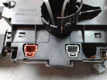 BLOC COMMODOS PEUGEOT 206 + 2009-2013