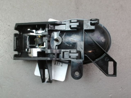 POIGNEE INTERIEURE PORTE AVANT DROIT NISSAN MICRA 2009-
