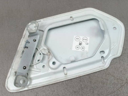 VOLET DE TRAPPE CARBURANT DACIA SANDERO 2008-