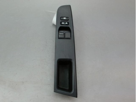 COMMANDE LEVE-GLACE PORTE AVG TOYOTA YARIS II 2010-