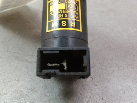 POMPE LAVE-GLACE AVANT RENAULT KOLEOS 2008-