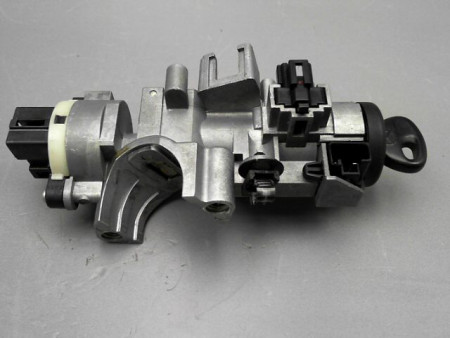 ANTIVOL DE DIRECTION MAZDA 626