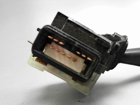 COMMANDE ESSUIE GLACE MAZDA 626