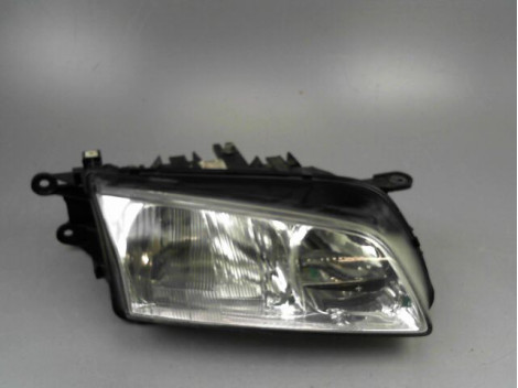 PHARE DROIT MAZDA 626