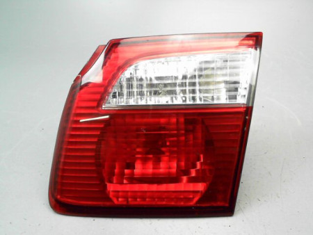 FEU ARRIERE INTERIEUR DROIT MAZDA 626 IV Phase 2 2000-2002