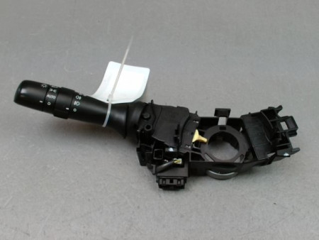 COMMANDE ECLAIRAGE TOYOTA VERSO 2010-