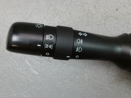 COMMANDE ECLAIRAGE TOYOTA PRIUS 2004-