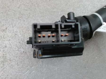 COMMANDE ESSUIE GLACE TOYOTA PRIUS 2004-