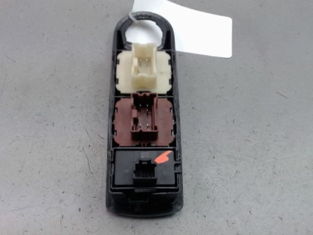 COMMANDE LEVE-GLACE PORTE AVG RENAULT CAPTUR Phase 1 2013-...