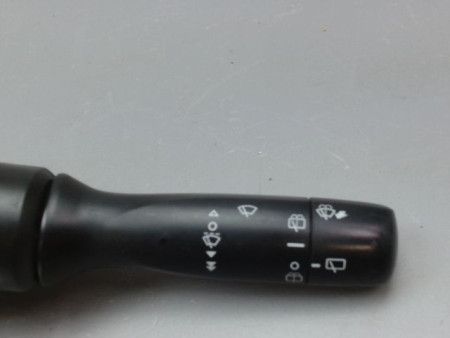 COMMANDE ESSUIE GLACE TOYOTA YARIS II Phase 2 2009-2011