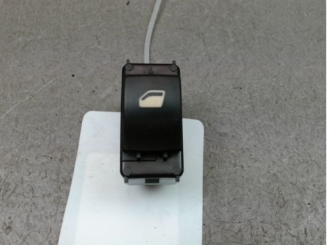 COMMANDE LEVE-GLACE PORTE AVD PEUGEOT PARTNER FG II Phase 2 (B9) 2012-...