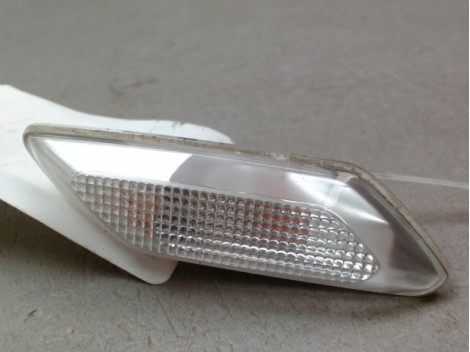 REPETITEUR AILE GAUCHE DACIA SANDERO 2008-